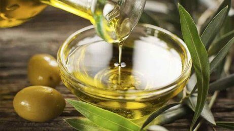 Mandel- och olivolja