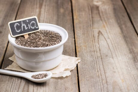 Chiafrön-är-bra-för-att-få-en-frisk-tjocktarm