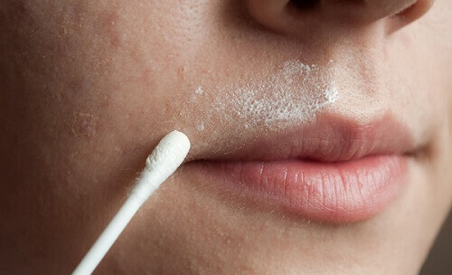 Ta bort hår; tre trick du kan göra hemma