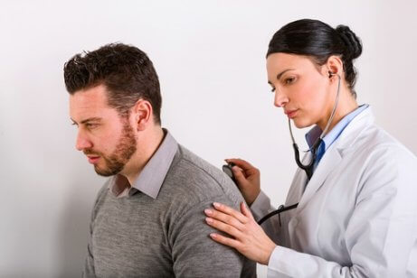 Det finns många olika symptom på lungcancer.