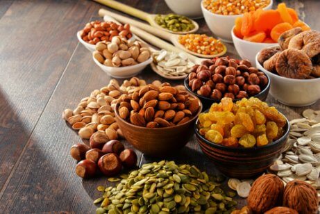 Vad nötter bidrar med till din kost och hälsa