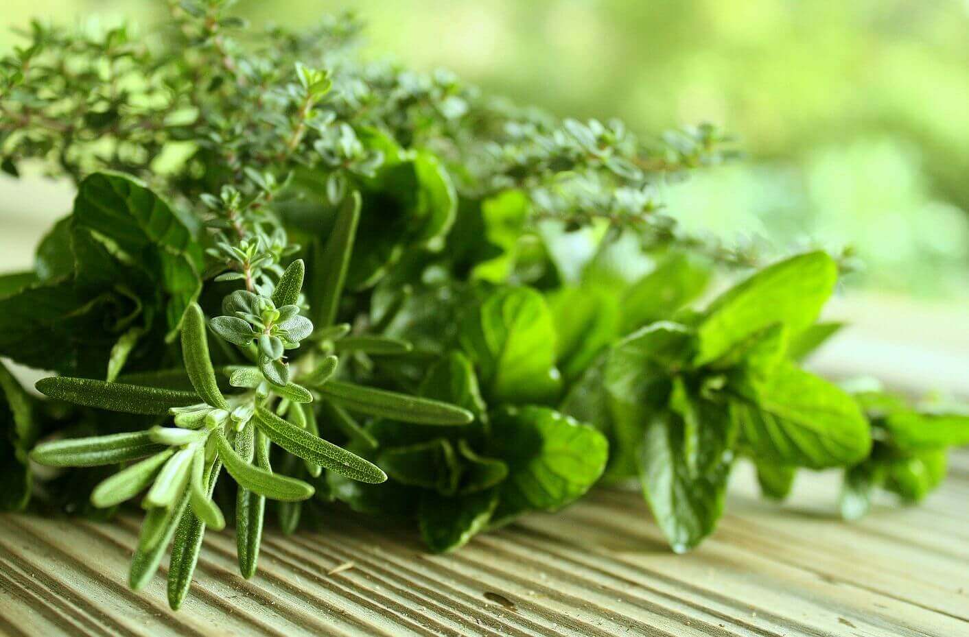 Bekämpa dålig andedräkt med örter