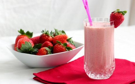 jordgubbssmoothie-till-frukost