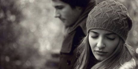 Partner som kritiserar ens förflutna