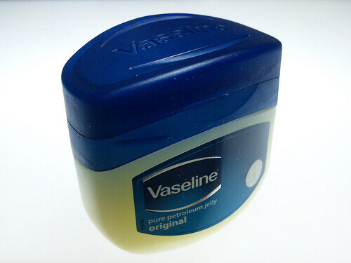 Blå vaselinbehållare