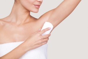 Skönhets- & hygienartiklar att använda om du är över 40