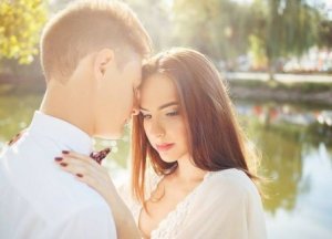 Misstag vi begår: att förälska sig i någon med partner