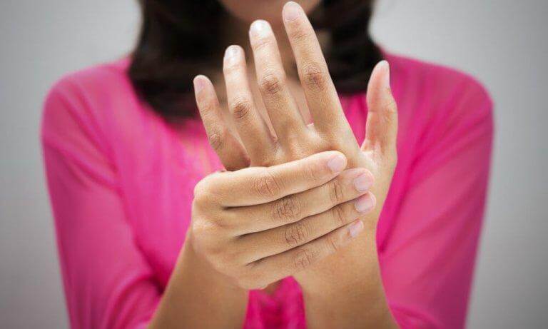 Inflammation eller kalla händer kan bero på dålig blodcirkulation