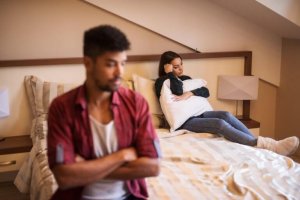 4 tecken på en känslomässigt otrogen partner