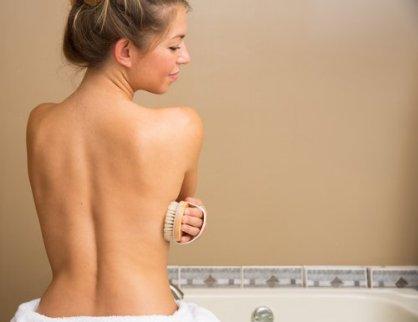 Duscha varmt och kallt och gå ner i vikt