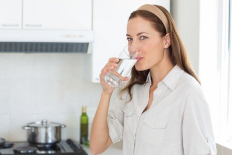 Drick mer vatten varje dag och förbättra din hälsa