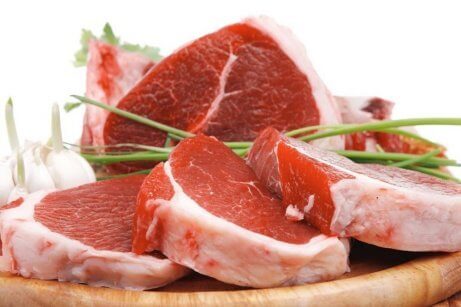 Rött kött stör matsmältningen