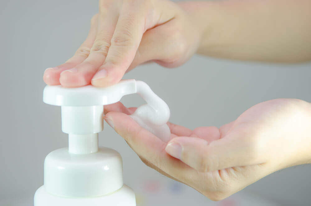Använd ett sulfatfritt schampoo