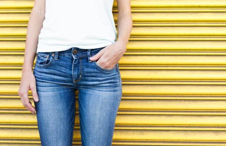 Åtsittande jeans
