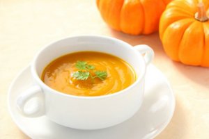 Prova dessa hemgjorda recept på pumpasoppa