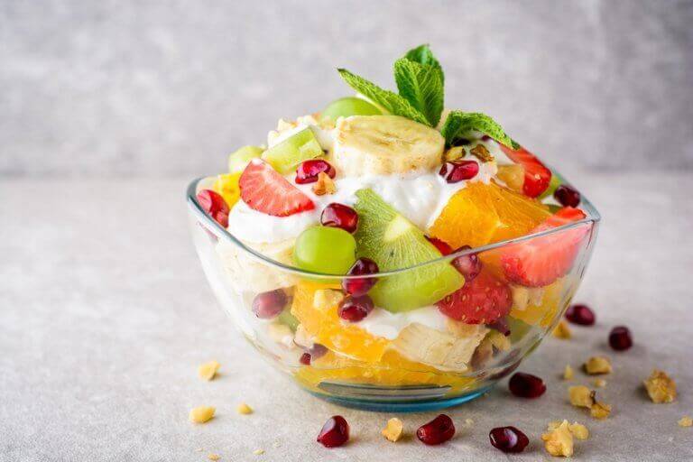 Yoghurt med frukt