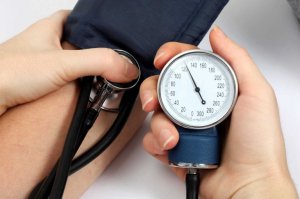 5 naturliga kurer för att motverka högt blodtryck