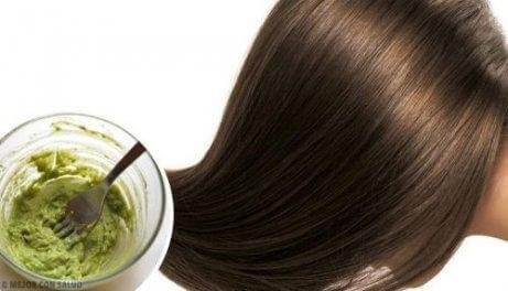 Gör en guacamole-hårinpackning