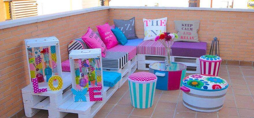 Dekorationer på balkongen.