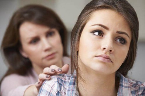 7 konsekvenser av att ha en narcissistisk mamma