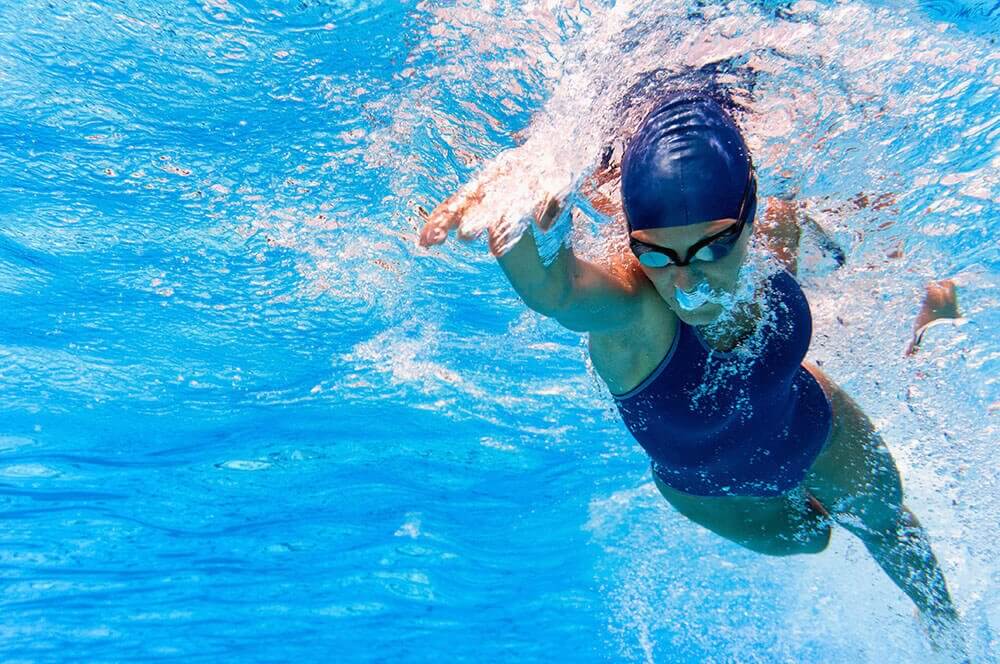 Simning är varsamt för kroppen