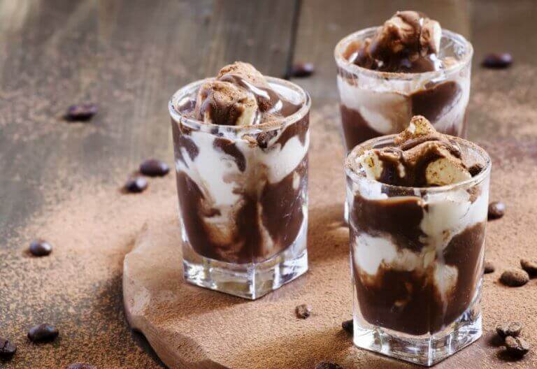 Kokosglass med kaffe