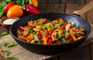 Läckert recept med kyckling och grönsaker