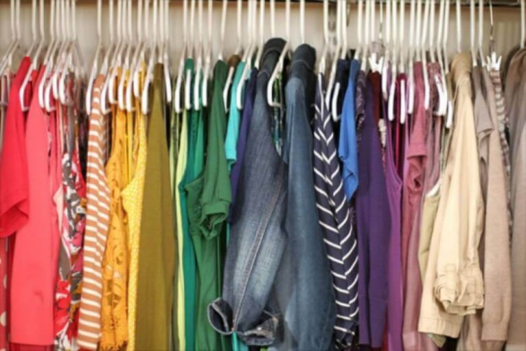 Förnya kläder enkelt och billigt - Här är 4 tips!