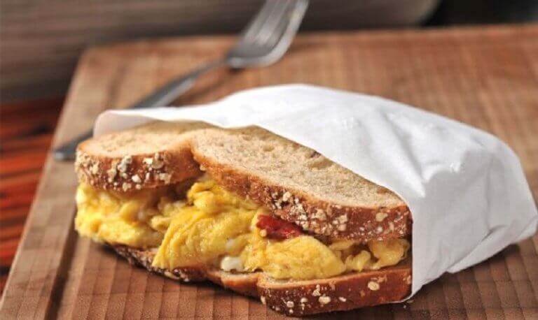 Smörgås med ägg