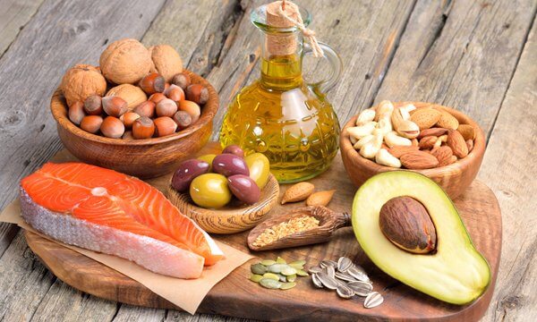 Det är viktigt att äta omättat fett