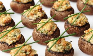 Recept på fyllda champinjoner med krämiga såser