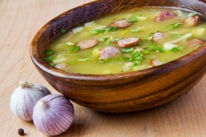 Prova ett utsökt recept på serranosoppa
