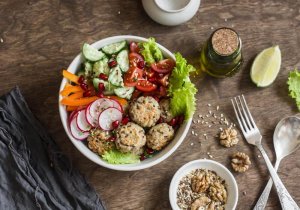 Enkelt recept på köttbullar med quinoa och kikärter
