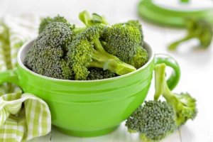 2 läckra recept på broccolibollar med ost