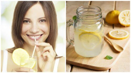 Kvinna som dricker citronjuice.