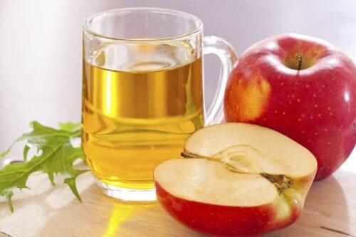 Äppelcidervinäger motverkar den sura miljön i magen 
