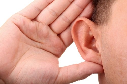 Många som drabbas av hörselnedsättning söker aldrig behandling