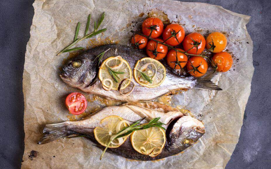 Fisk och grönsaker - komplement till dieten med kålsoppa