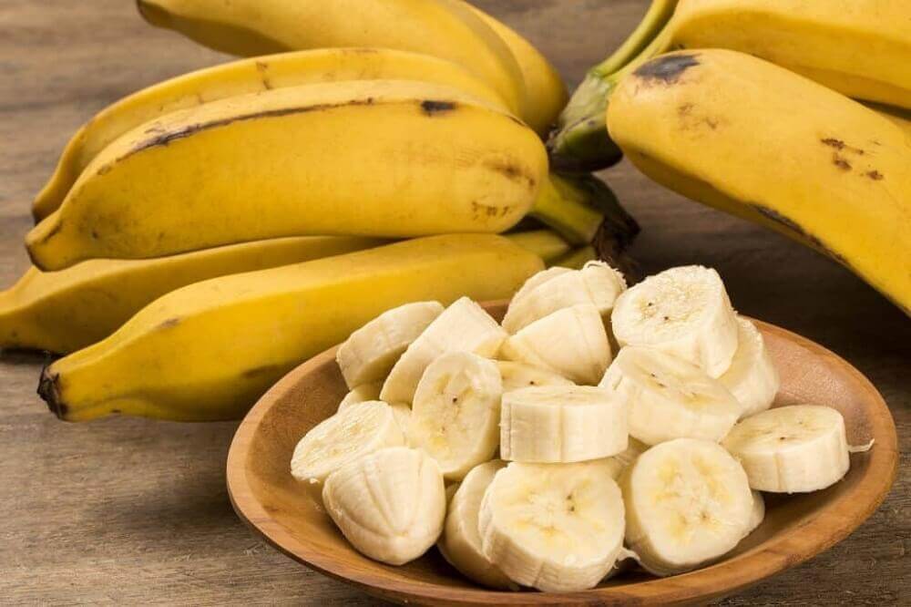 Bananer är bra att äta vid magsår.