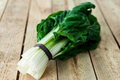 Gör en paj med mangold