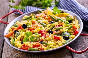 Lär dig laga kalorifattig vegetarisk paella