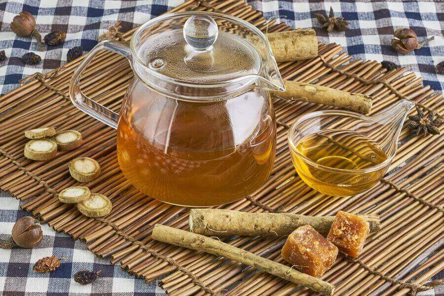 Avkok på växter som är bra för lymfsystemet