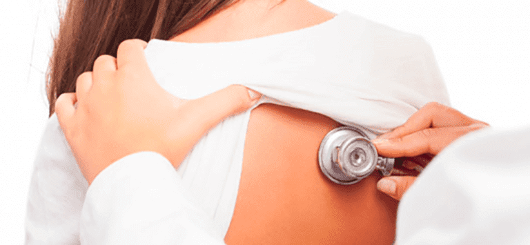 Besök en läkare med lungproblem