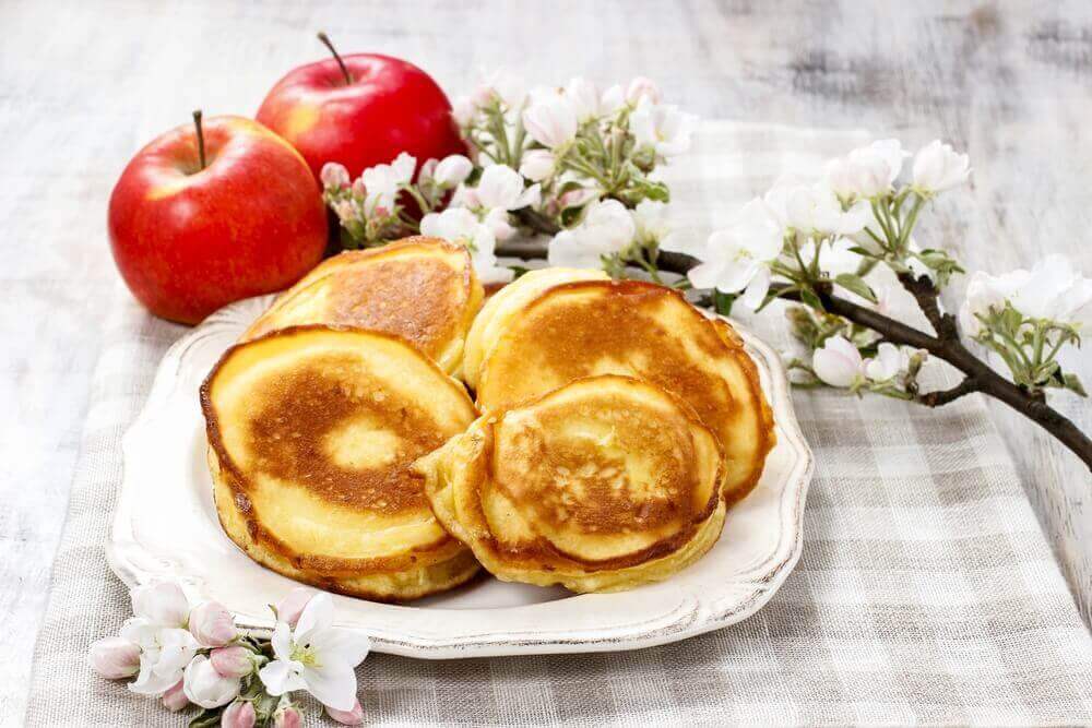 Pannkaka med äpplen