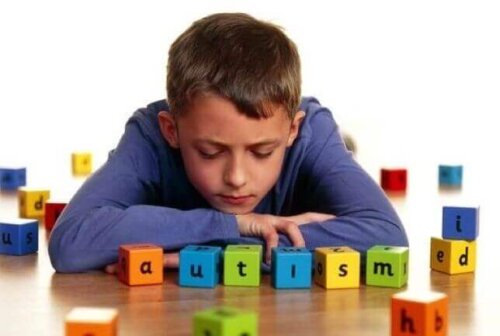 5 vanliga tecken på autism som är bra att känna till