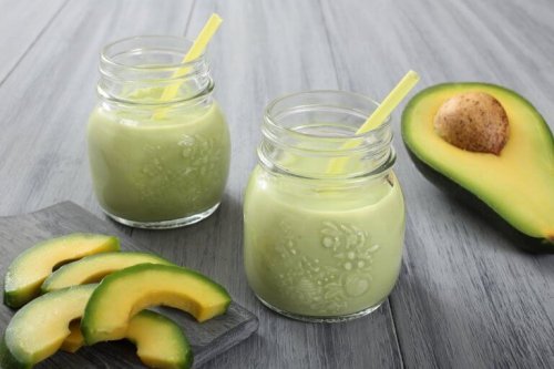 Energigivande smoothies med avokado