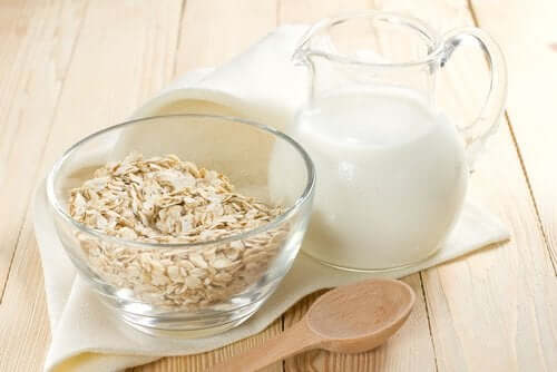 Vegetabilisk mjölkdrink till mellanmål - tre mumsiga recept
