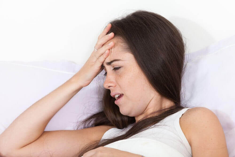 4 vanliga orsaker till morgonhuvudvärk