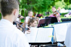 De 30 bästa bröllopssångerna för din speciella dag