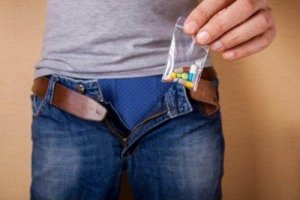 Droger och erektil dysfunktion: finns det en koppling?